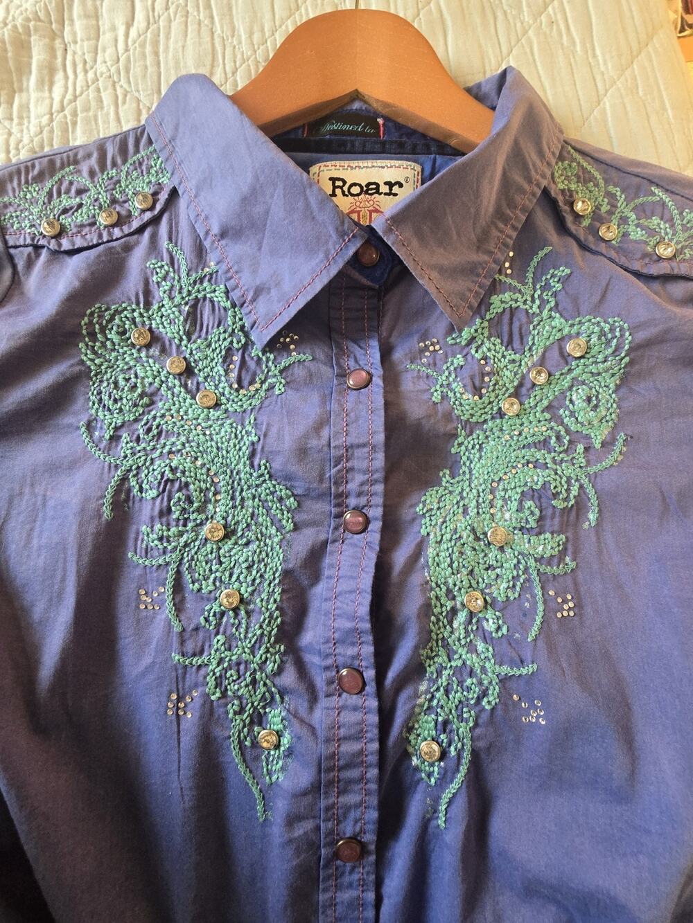 Roar Aquarius II Western Cowgirl Floral Embroidered Shirt Womens L equestrian